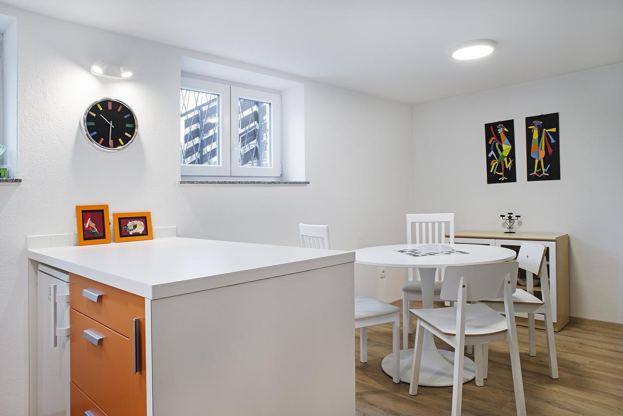 Apartma Your Colourful *